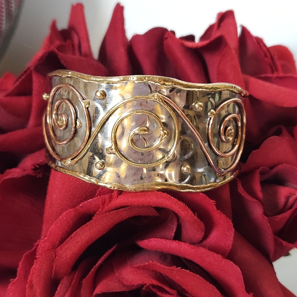 Gold & Bronze Swirl Hammer Texture Silver Cuff Bracelet Mixed Metal Bracelet - Picture 7 of 11